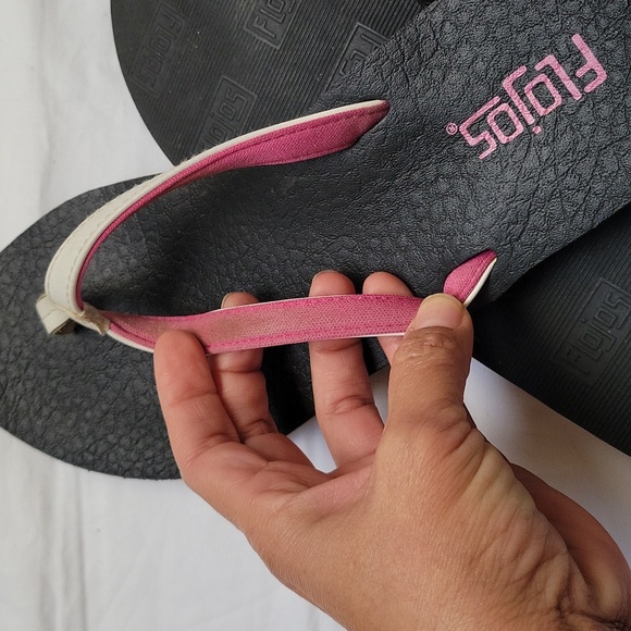 FLOJOS Sandals. White Straps. Size 8 for Women. - Picture 8 of 9